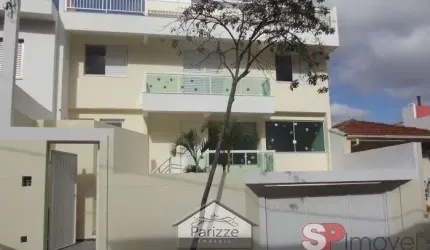 Sobrado semi novo na Vila Aurora
