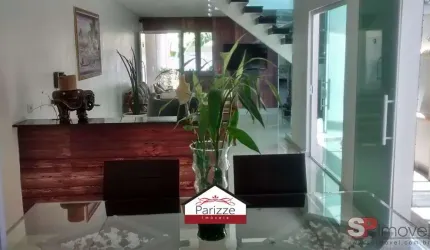Sobrado com 3 dormitórios no Limão!