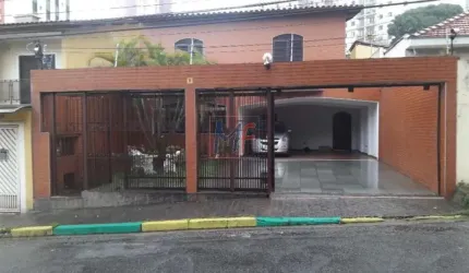 REF: 16.359 - Lindo sobrado na Vila Primavera de 301 m² amplo com 5 quartos (4 suítes) sala, cozinha, varanda, jardim, quintal, 4 vagas.