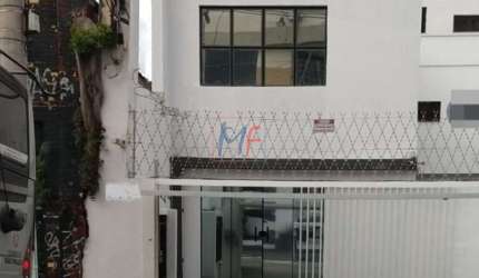 REF: 16.442 - Prédio comercial  na Vila Carrão, com 394 m² e 250 m² de terreno, testada de 6,16 metros. 2 vagas de garagem. Aceita permuta.