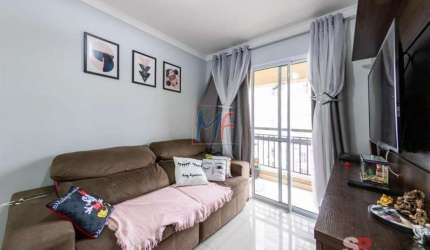 REF 16.695 - Excelente apto na Vila Tolstoi, 45 m² a.u., 2 dormitórios, sala, cozinha, banheiro, área de serviço, sacada, 1 vaga coberta e lazer.