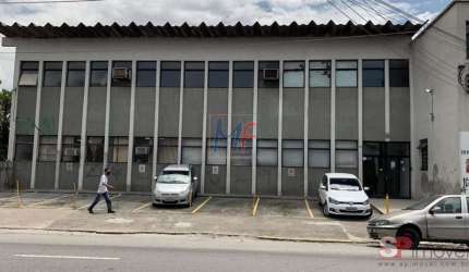 REF 16.725 - Excelente prédio comercial à venda no Pari (Zona Norte), com 1.545 m² a.u. , varias salas, banheiros  , galpão e 8 vagas. ZEMP.