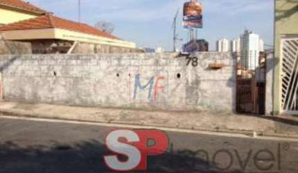 REF 5270 Excelente Terreno com 4 casas construídas com 380 m² de terreno, 10 metros de frente, com transporte na rua, supermercado etc.