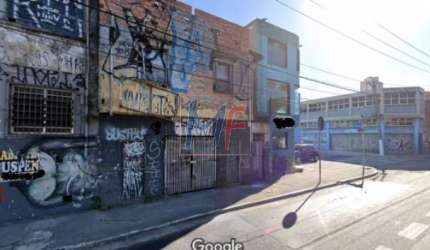 Excelente Terreno localizado no bairro Brás, sendo 130 m² de área construída e 240 m²  área de terreno. ZONEAMENTO:ZEIS-3 - REF: 12.599