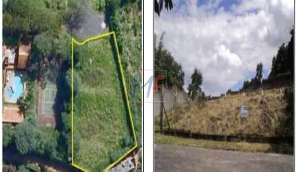 Terreno com 2.326 m² asfaltado, água e luz, todo murado, limpo e sem vegetação, em condomínio fechado , na Granja Viana. ZER  REF 7154 -
