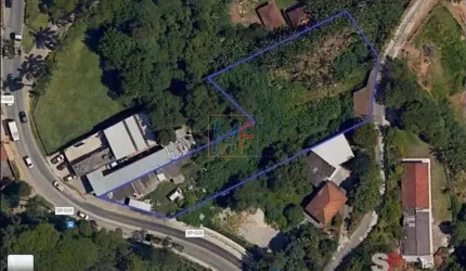 Excelente Terreno no Tucuruvi, 23.144 m2 , 2 entradas, portão automático, ideal para galpões e empresas de ônibus . ZEIS 4 - (REF 17.585)