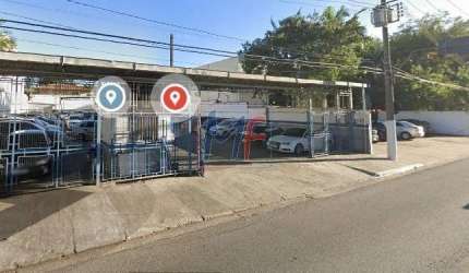 Excelente terreno em Indianópolis, com 137m² a.c., 900m² terreno, testada de 33m, Zoneamento ZCOR-2. Analisa permuta (REF 17.924)