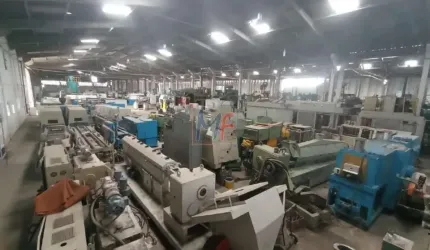 Excelente galpão em Guarulhos,  5000 m² a.c., 15000 m² a.t., guarita, escritório, depósito, vestiário, energia trifásica, 20 vagas (REF 18.047)