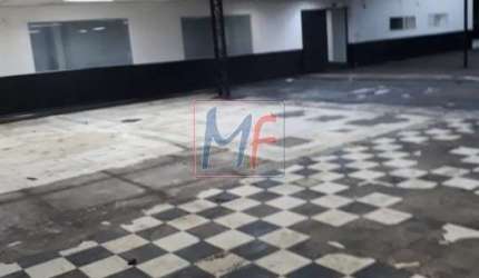 Excelente galpão  Caxingui, 979 m²terreno e 937 m2 a.u. Imóvel composto de galpão, loja e casa.  ZM .Prox. Metrô SP Morumbi (REF 18.671)