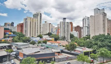 Excelente apto em Moema, com 358 m² a.u., 4 dormitórios (4 suítes), sala, cozinha, 6 vagas, lazer. Prox. Av. Santo Amaro (REF 19.150)