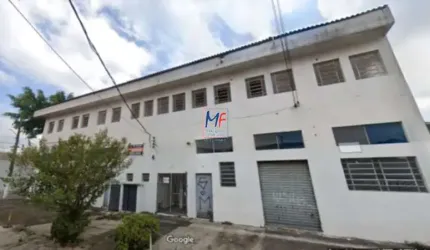 Excelente Prédio Comercial no bairro Cupecê, com 415 m²  a.c., 433 m² terreno, duas frentes 32,50 m  e 6,30 m., 6 vagas. ZM Zon. Aceita permutas.  REF: 19.453