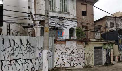 Excelente terreno em Perdizes, com 245 m² terreno , 160 m² a.c., 7m de testada, Zoneamento ZM. Não aceita permuta. Prox. Av. Pacaembu (REF 19.637)