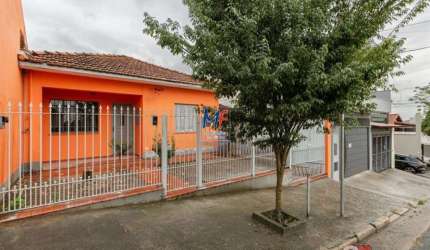 Excelente casa comercial no Jardim Monte Kemel, com 180 m² a.u., terreno 240 m2  e 3 vagas. Prox. Rua José Maria da Silva Paranhos (REF 19.748)