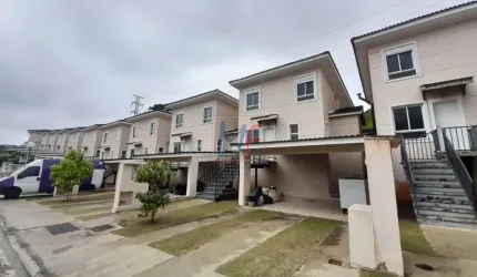 Excelente sobrado cond. fechado Cotia, 143 m² a.u., 278 a.t., 3 quartos (3 suítes), cozinha, lareira, quintal, 2 vagas (REF 17.506)