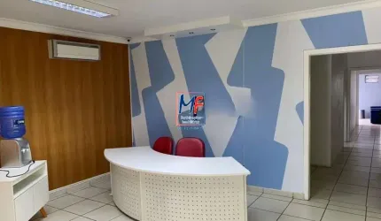 Excelente Casa Comercial localizada na Vila da Saúde, com 160 m²  área total,  2 pavimentos, 5 salas, 1 recepção, ar condicionado e  2 banheiros. Zon. ZEU. REF: 19.975