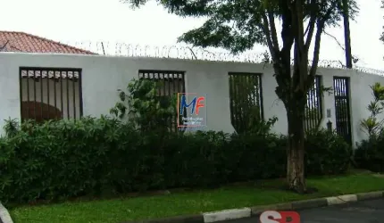 Excelente terreno em Eldorado, com 364m² a.u., Terreno 525 m2, duas testadas 25m e 21 m , composto por 4 casas e 10 vagas. Prox. Estrada do Alvarenga (REF 19.846)