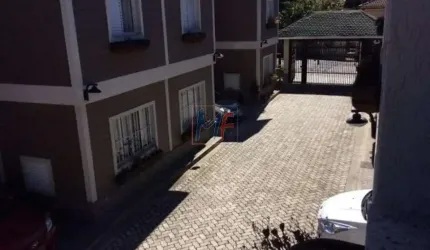 Excelente sobrado em condomínio fechado , 62 m² a.u., no Tremembé com 2 quartos , sendo1 suíte  com sacada, banheiro, lavabo, área de serviço e 1 vaga. REF 16.116 -