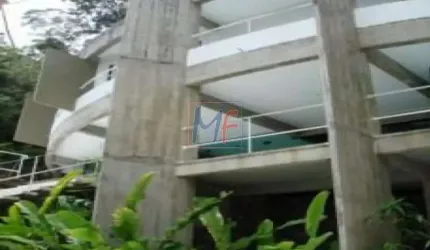 ID 5194 - Casa de alto padrão vista para o mar, Praia Vermelha do SUL!