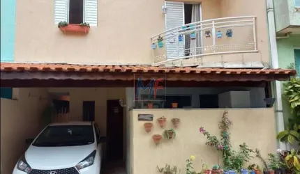REF 16.570 - Sobrado em condomínio fechado na Vila Araguaia, 136 m² a.u. , 3 quartos, sala, cozinha, banheiro, lavabo, lavanderia e 1 vaga.