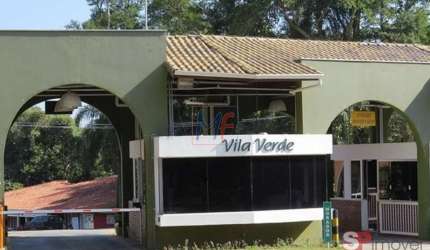 Excelente sobrado em cond. fechado em Itapevi, 276m² a.u., 3 dormitórios (2 suítes), sala, cozinha, varanda, quintal, 6 vagas, lazer (REF 17.520)