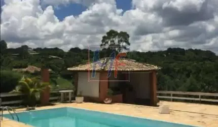 Excelente Casa em Condomínio em Ibiúna, com 377 m² a.c., 1.364 m2 terreno ,4 dorms., 3 banheiros, lazer,, 6 vagas, alto padrão. REF: 17.765