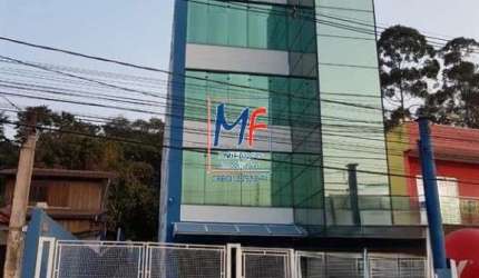 Excelente prédio comercial Centro Arujá, 811 m² a.u.,  terreno 513 m2,  3 andares, elevador  marca Otis e 12 vagas. REF 20.529