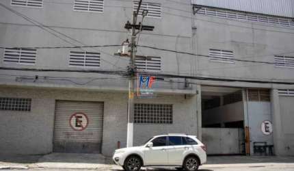Excelente Galpão Comercial Brás,  3.800 m²  área total, com excelente aproveitamento interno, elevador de carga. REF: 20.695