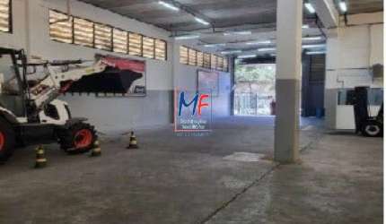 Excelente Galpão no Bairro do Limão, com 1.412m²  área útil, terreno 1.074 m2, ZDE ,  espaço conta com 1 doca, área administrativa e 1 banheiro. REF 20.915