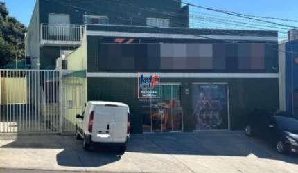 Excelente Prédio Comercial para Venda, 722 m² de área total, distribuídos em 2 andares e uma loja comercial a frente, 6 banheiros, 6 vagas de garagem. REF 20.922.
