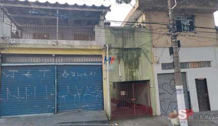 Excelente terreno na Vila Mira,  640m² a.u., com  5 casas, 2 salões, 3 vagas.  Prox. Av. José E. Magalhães (REF 19.835)