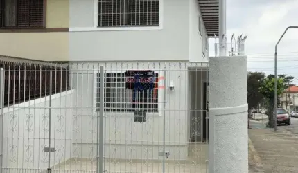 REF: 2526 Excelente Sobrado com fácil acesso ao Metrô Tucuruvi, Parada Inglesa, contém 3 dorms sendo 1 suíte,cozinha, 2 WC e 2 vagas.