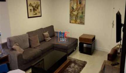Apto  bem localizado situado Campo Belo, todo reformado c/ 3 dorms/2vgs