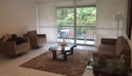 REF: 4836 - Lindo apartamento no Real Parque, com 170 m² , sala espaçoça com sacada, 4 quartos sendo 1 suíte e 3 vagas de garagem.