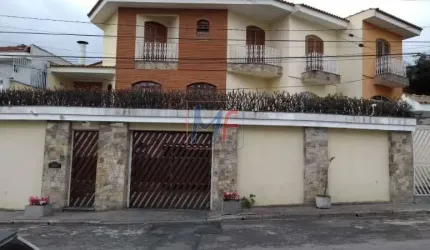 Sobrado bairro Jardim Paraíso, com 3 dorms (suíte), lavabo, ar-condicionado, cozinha com armários embutidos, 3 vagas. (REF: 7.001)
