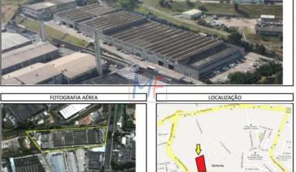 Excelente  Galpão com 14.700 m² área útil com zoneamento Industrial  e comercial - S. B. Campo. Testada de 114 metros.  REF 7123 -