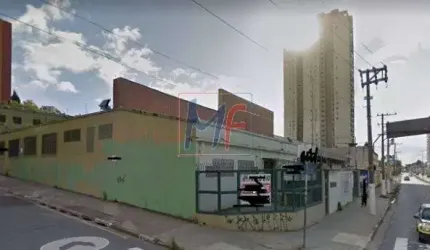 Terreno com 1.872 m² para Venda de esquina  2.749 m² A.C. , não aceita permuta. Zoneamento Comercial e residencial. REF 10.568