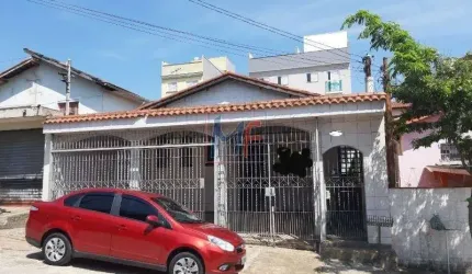 REF 11.465 Excelente Sobrado com 2 casas no Jardim Ipanema, total 5 dorms, (1 suíte), 3 vagas, 240 m² A.C., 250 m² .