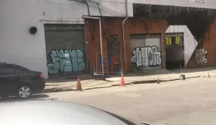 Excelente Galpão Comercial localizado Cambuci, 3.929 m²  area construida , 2.700 m² terreno , duas  Frentes sendo uma 44 m e a  outra de 14 m .  ZON. : ZM. REF 12.936