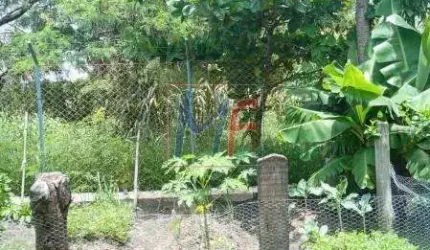 Bela Chácara no Éden - Sorocaba, 5 dorms (2 suítes), área de churrasco, piscina, 10 vagas, 1500 m² de terreno. REF  13.019