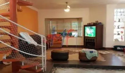 REF: 13.047 - Excelente sobrado no bairro Vila Fernandes, com 4 dorms sendo 1 suíte, 3 vagas, 216 m²  terreno . Estuda-se permutas.