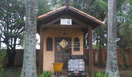 Chácara Espetacular em Local Tranquilo e Arborizado!