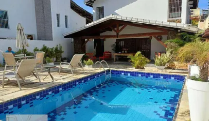 Casa com 3 Dormitórios, 1 Suíte à Venda, 268 m² por R$ R$ 1.850.000,00 - Itaigara - Salvador/BA