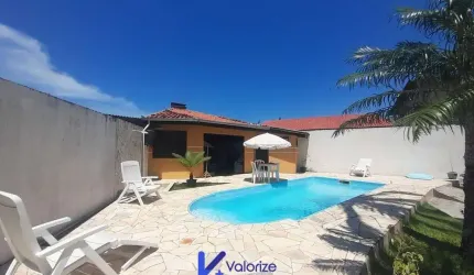 Sobrado na faixa do mar com piscina 4 quartos