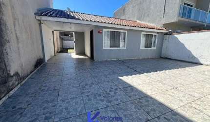 Casa a venda na faixa mar em Matinhos