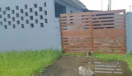 Casa para Venda em Itanhaém, Balneário Gaivota, 2 dormitórios, 1 banheiro, 6 vagas