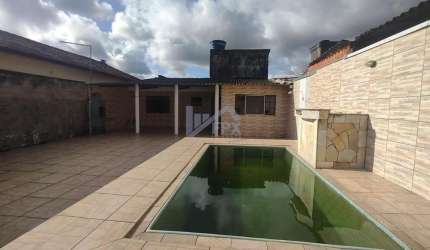 Casa para Venda em Itanhaém, Cabuçu, 1 dormitório, 1 banheiro, 5 vagas
