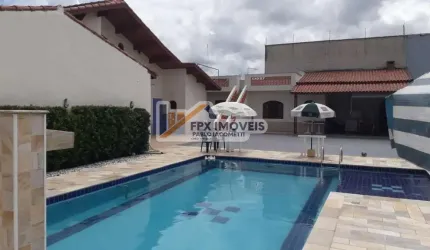 Casa Alto Padrão para Venda em Itanhaém, Jardim Grandesp, 3 dormitórios, 1 suíte, 2 banheiros, 1 vaga