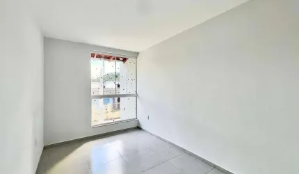 Casa com 2 dormitórios para alugar, 79 m² por R$ 2.750,00/mês - Boa Vista - Blumenau/SC