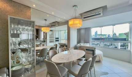Apartamento com 2 dormitórios à venda, 90 m² por R$ 680.000,00 - Velha - Blumenau/SC