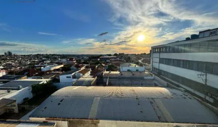 Terreno com 1.000 m2 + Galpão à venda por R$ 3.600.000 - Centro - Marília/SP